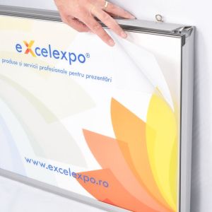 LB020 - Snaplight B2