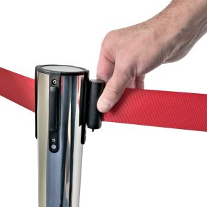 Retractable belt stanchion