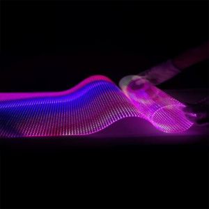 Inchiriere Ecran LED Transparent Flexibil 1 unit. (tarif pe zi)