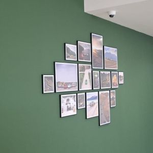  Aluminum Frame Display